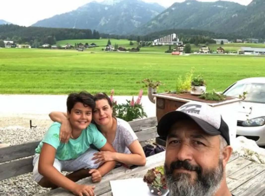 Antalyalı Oyuncu Mehmet Özgür'ün Eşi Bakın Kim Çıktı 8
